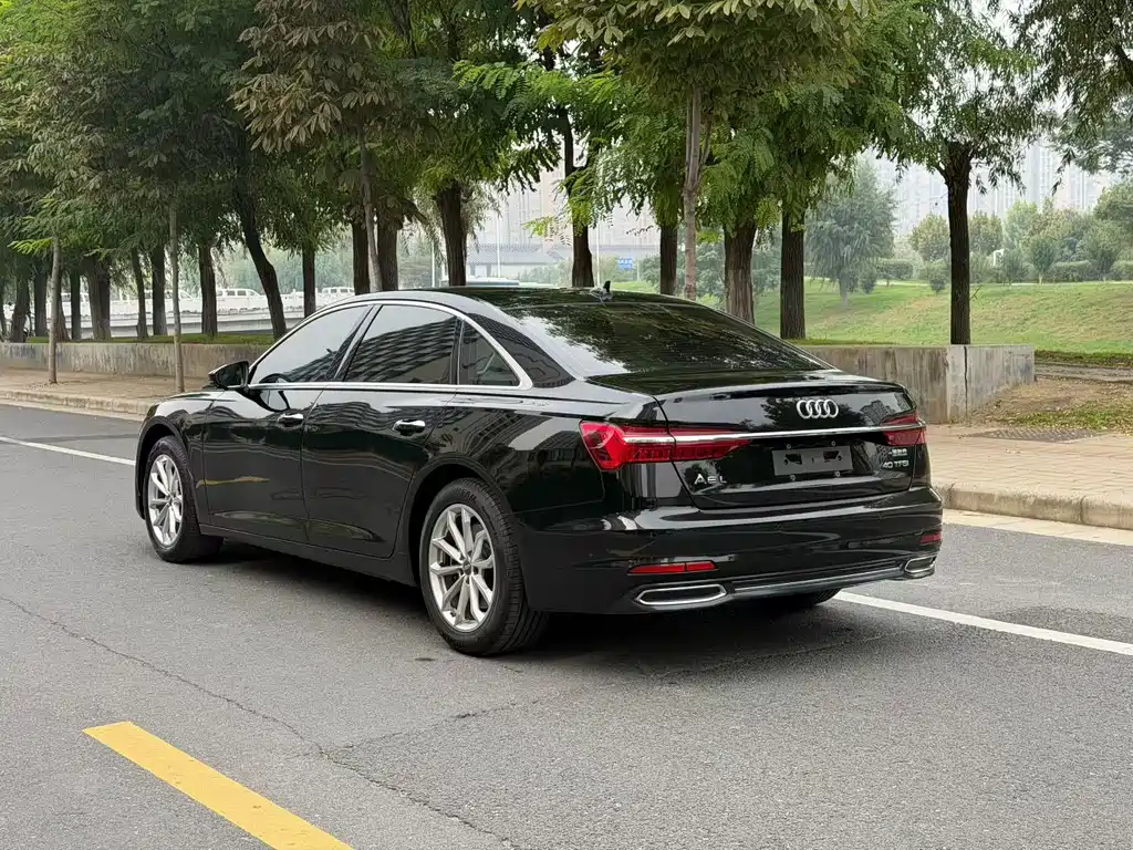 Audi A6L — миниатюра 7