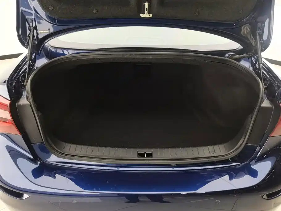 Infiniti Q50L — миниатюра 4