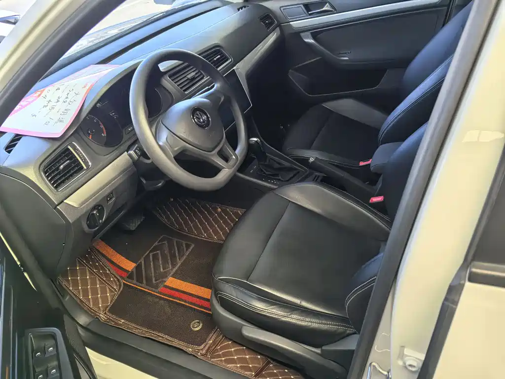 Volkswagen Lavida — миниатюра 7
