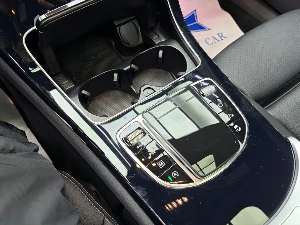 Mercedes-Benz GLC — миниатюра 13