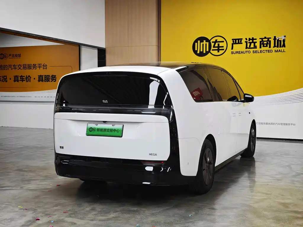 Li Auto Li MEGA — миниатюра 6