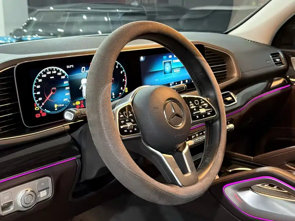 Mercedes-Benz GLE (Import) — миниатюра 4