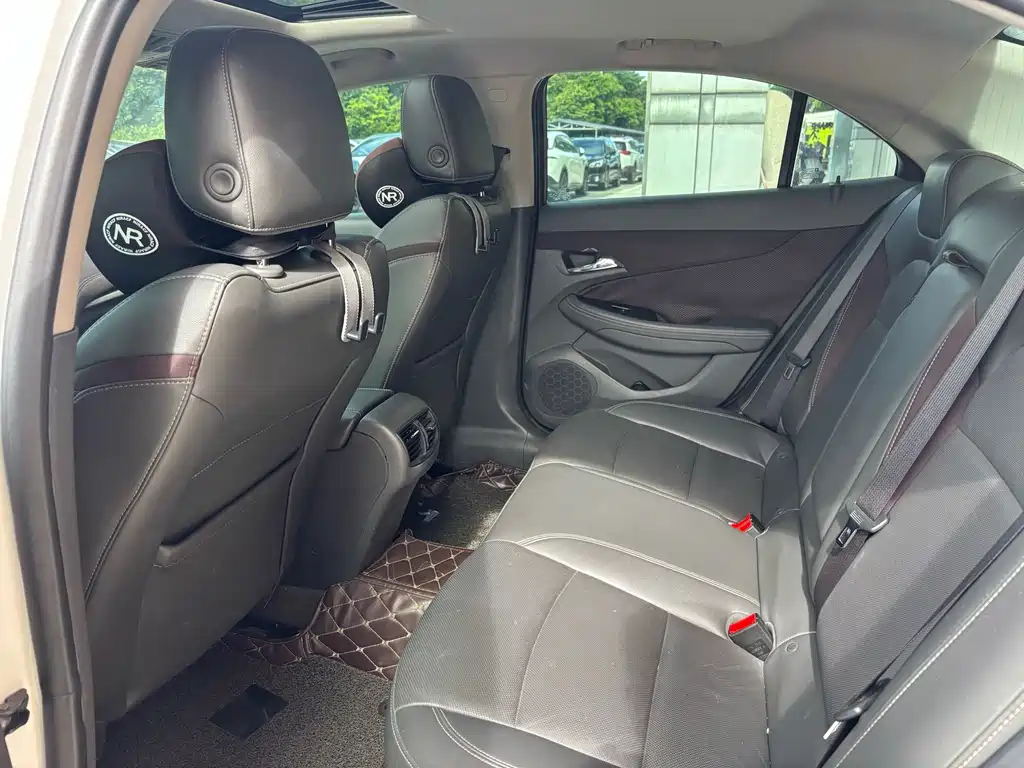 Chevrolet Malibu 1.5T Auto Luxury Edition, фото 8