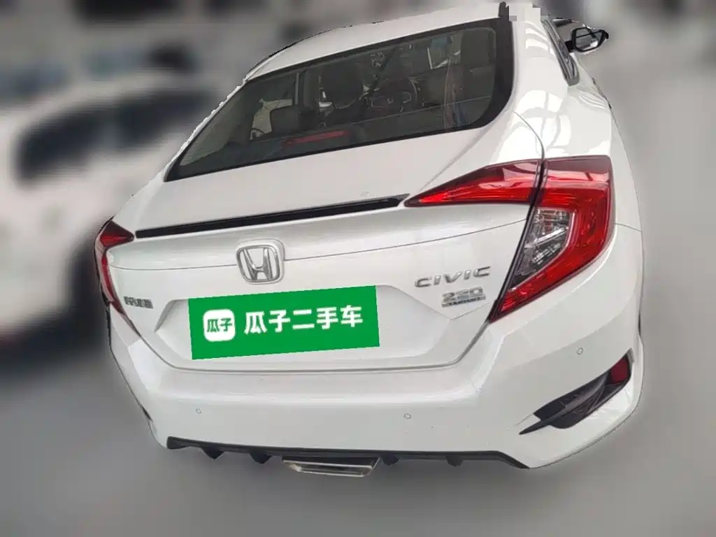 Honda Civic — миниатюра 8