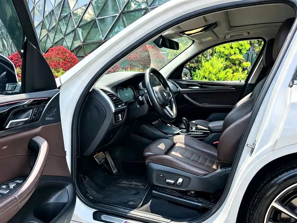 BMW X3 — миниатюра 4