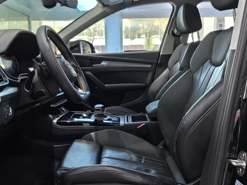 Audi Q5L — миниатюра 4