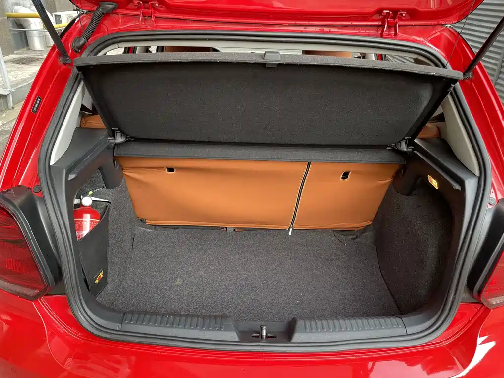 Volkswagen Polo — миниатюра 23