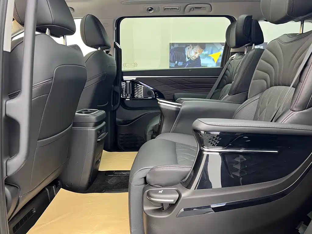 GAC M8 2024 400T Luxury