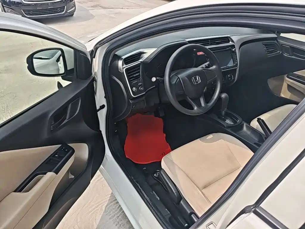Honda City — миниатюра 16