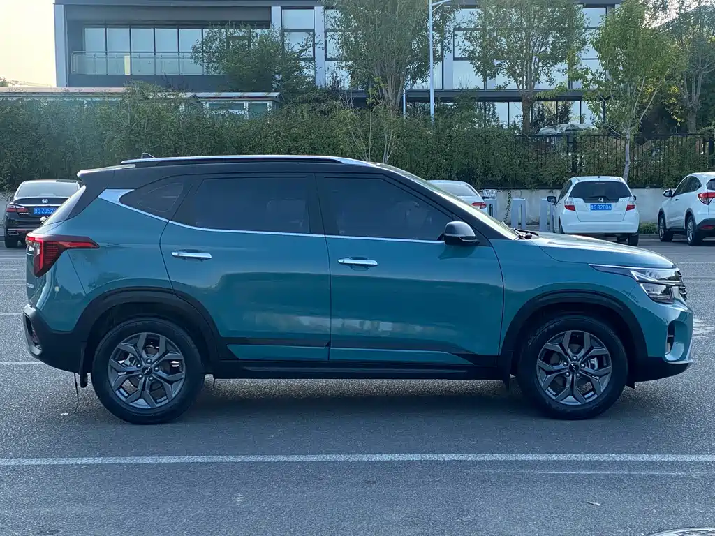 Kia Seltos — миниатюра 16