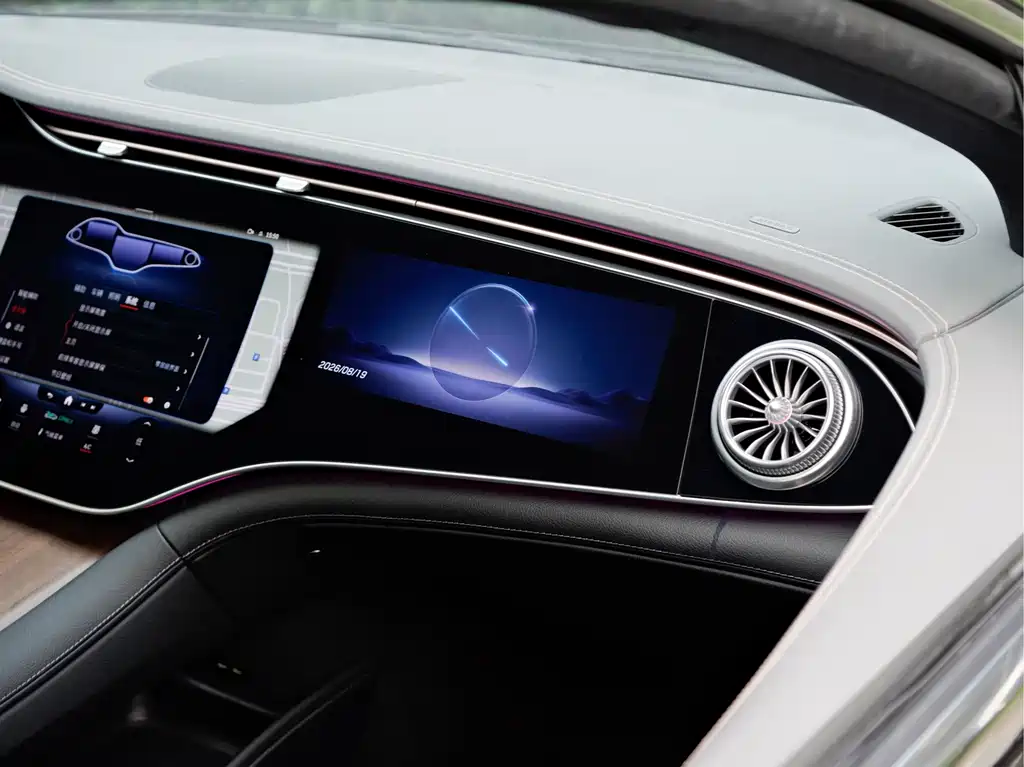 Mercedes-Benz EQS — миниатюра 15