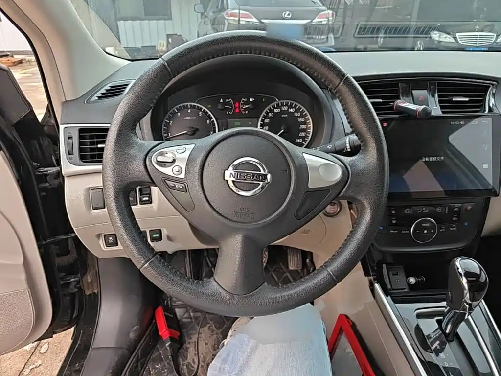 Nissan Sylphy — миниатюра 11