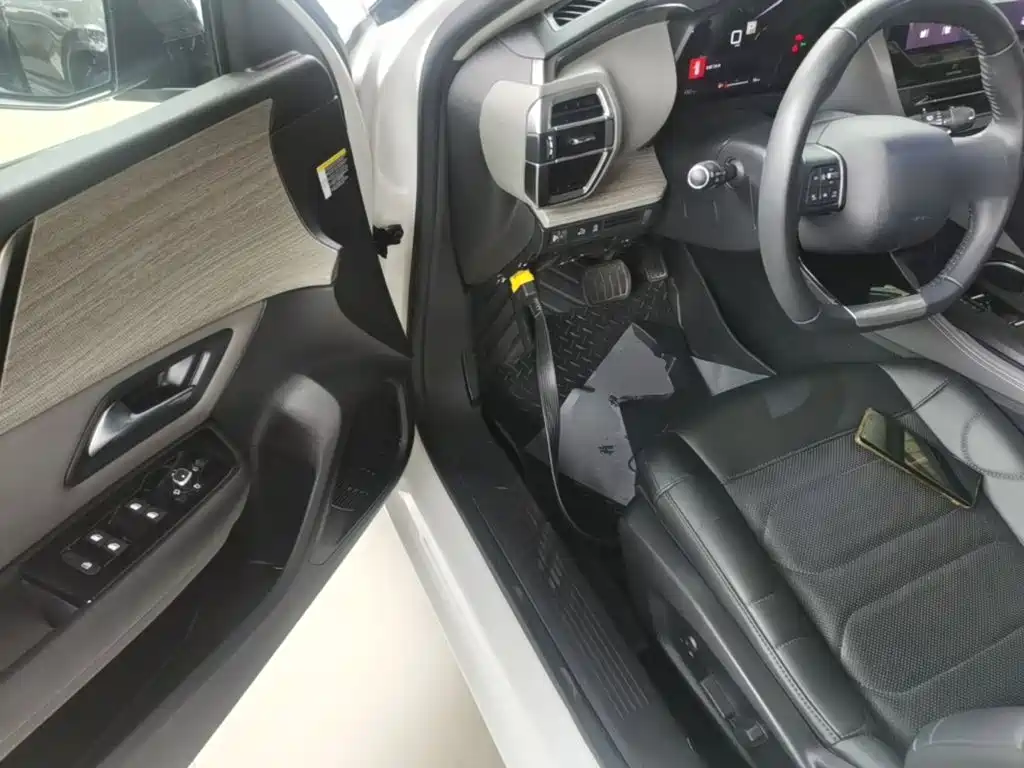 Citroen C5 X — миниатюра 16