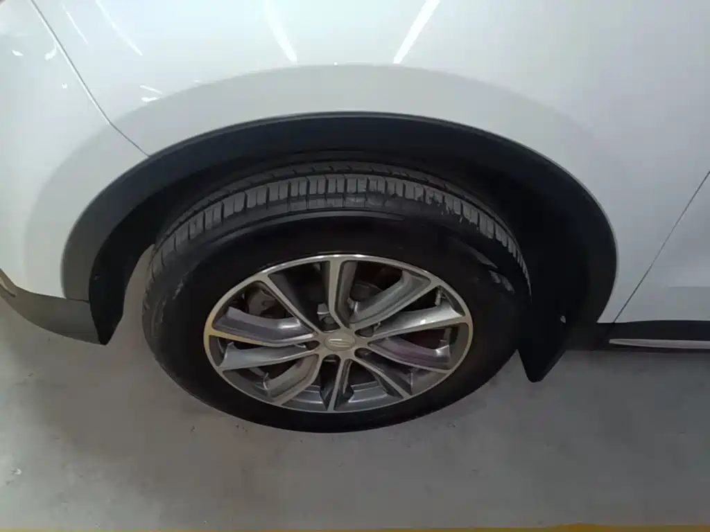 Geely Boyue — миниатюра 23