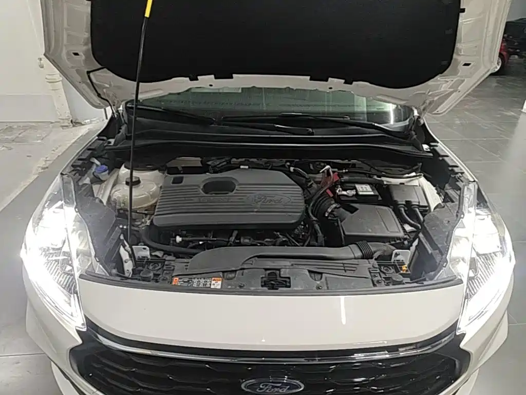 Ford Escape — миниатюра 20