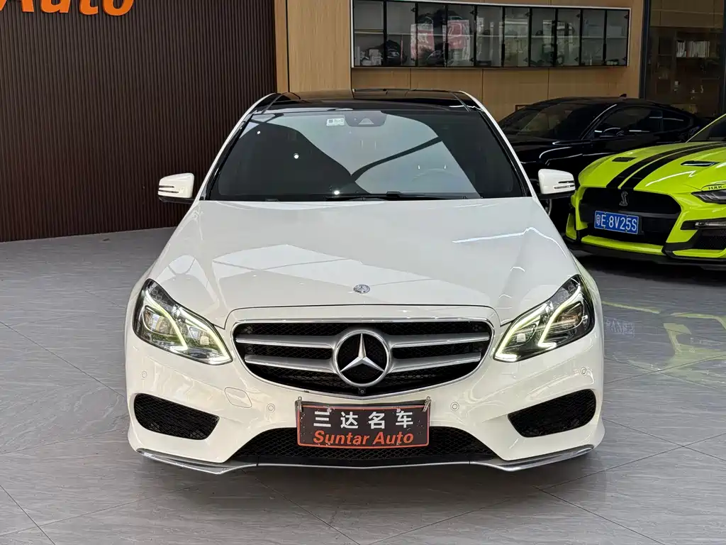 Mercedes-Benz E-Class — миниатюра 2
