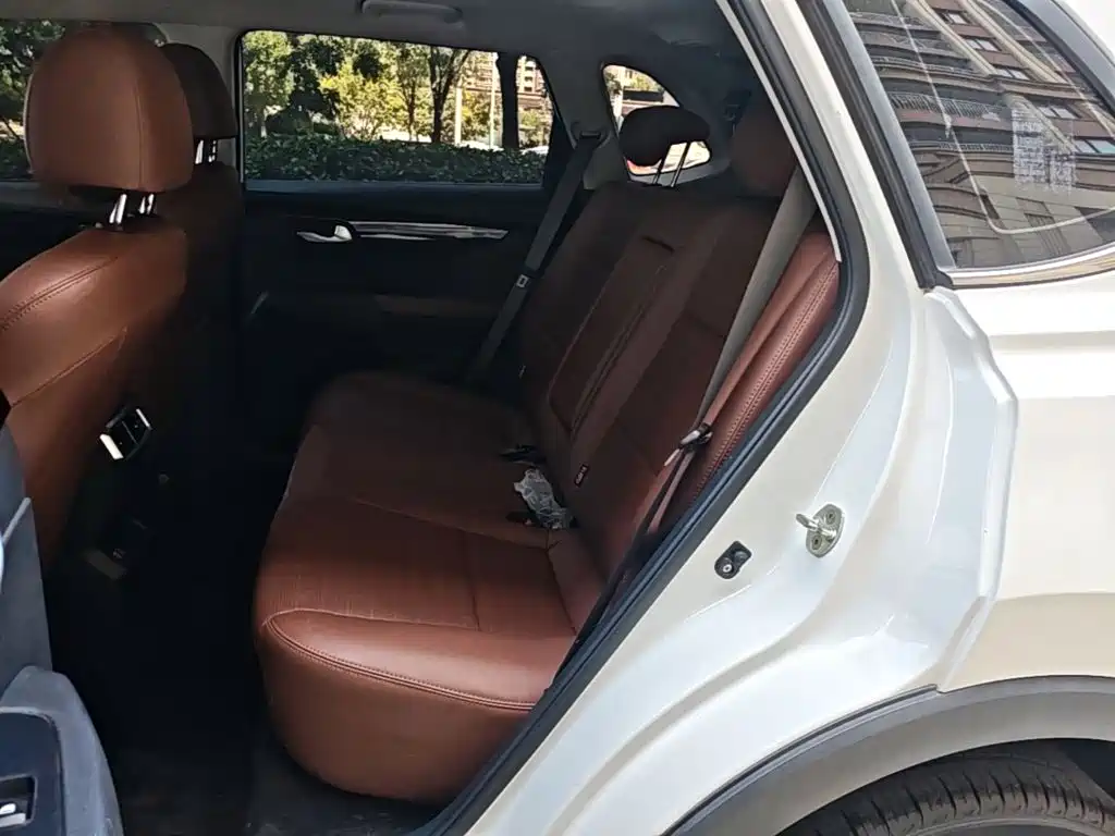 Kia Sportage — миниатюра 17