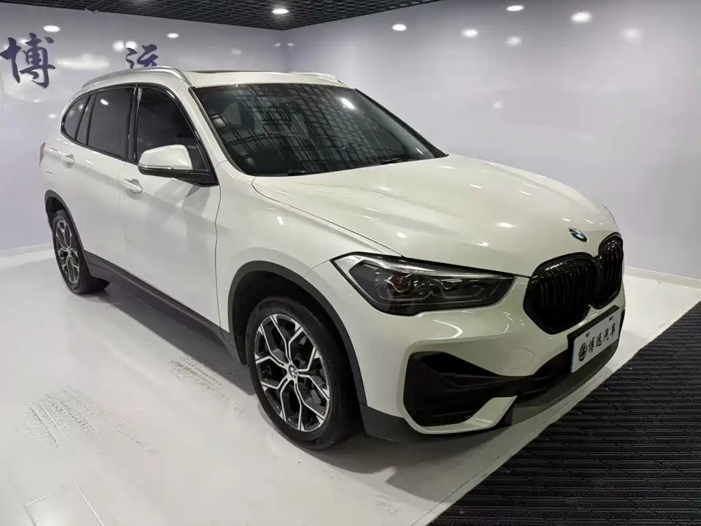 BMW X1 2022 sDrive25Li Lead