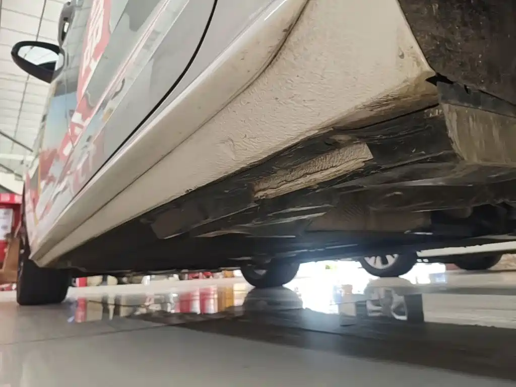 Audi A4L — миниатюра 22