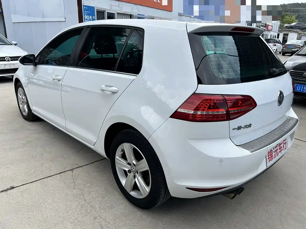 Volkswagen Golf — миниатюра 9