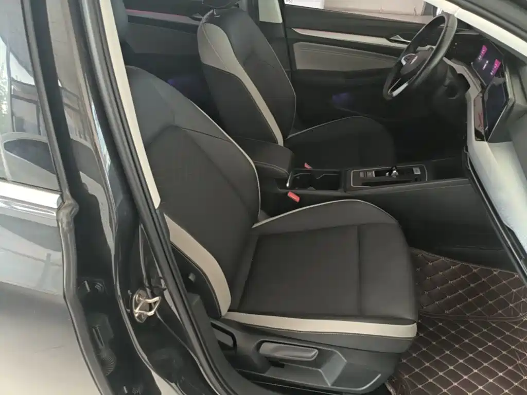Volkswagen Golf — миниатюра 20