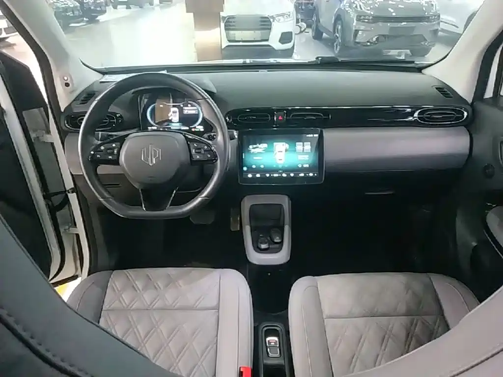 Leapmotor Leapmotor T03 — миниатюра 10