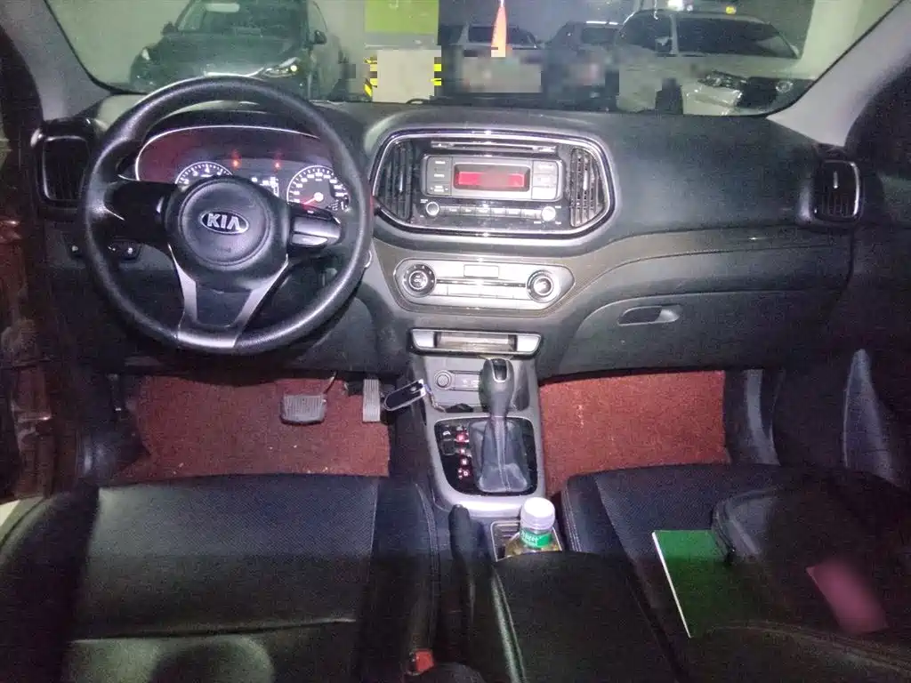 Kia KX3 2015 1.6L AT DLX