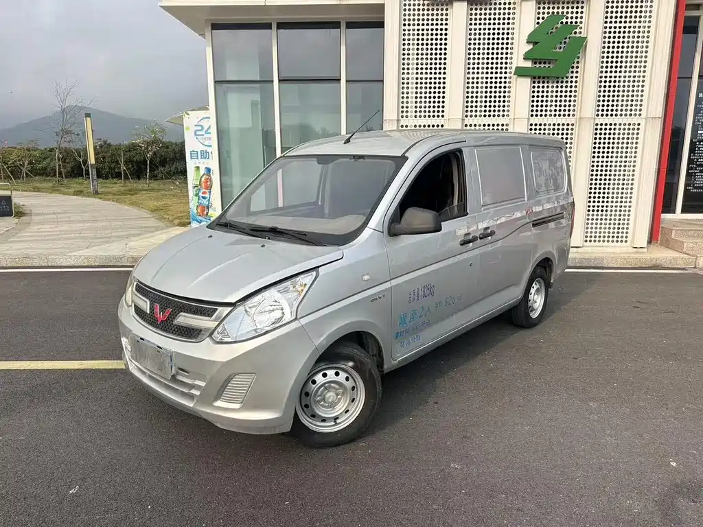 Wuling Rongguang V — миниатюра 3