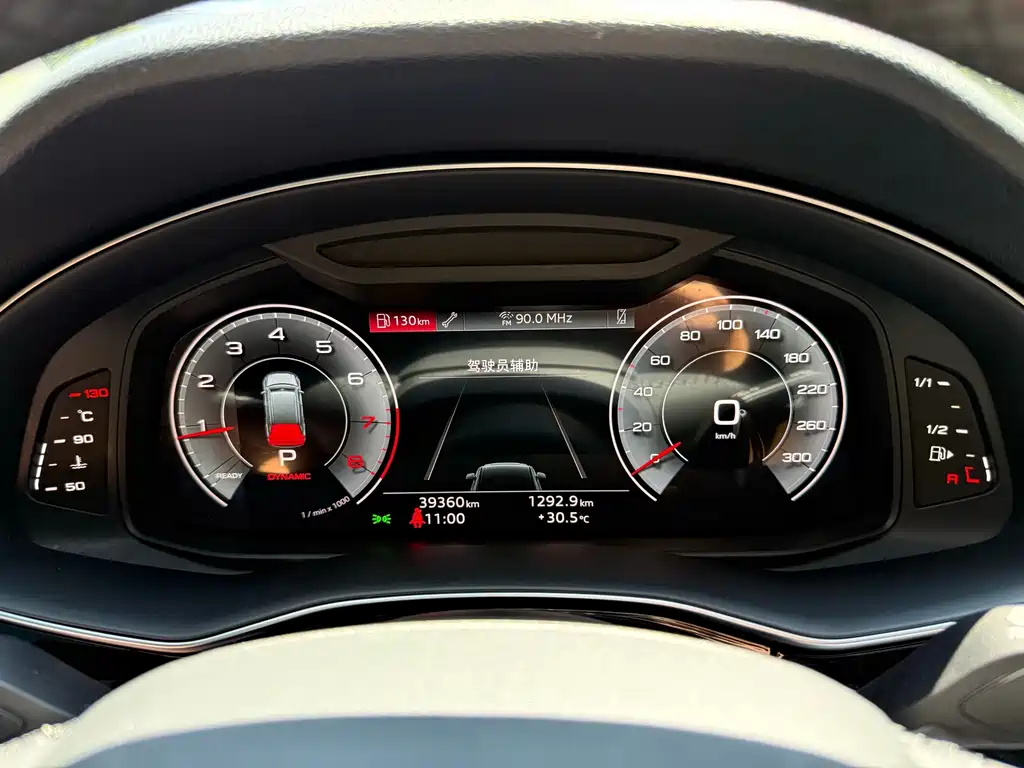 Audi Q7 — миниатюра 14
