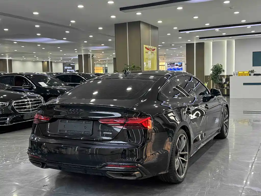 Audi A5 (Import) — миниатюра 7