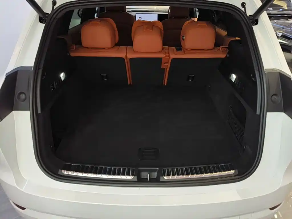 Li Auto Li L7 — миниатюра 19
