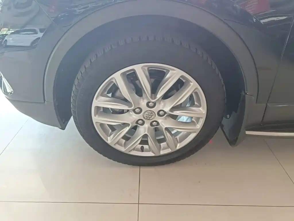 Buick Envision Plus — миниатюра 23