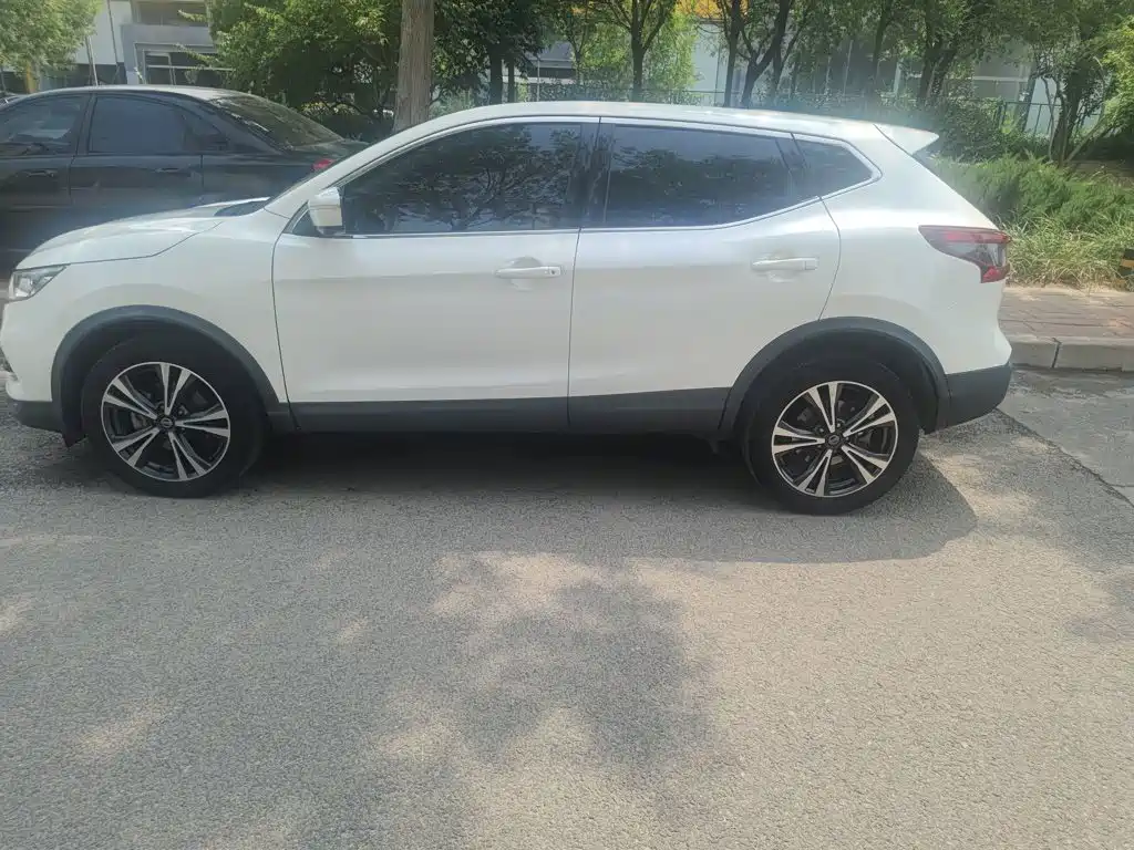 Nissan Qashqai 2019 2.0L CVT Luxury