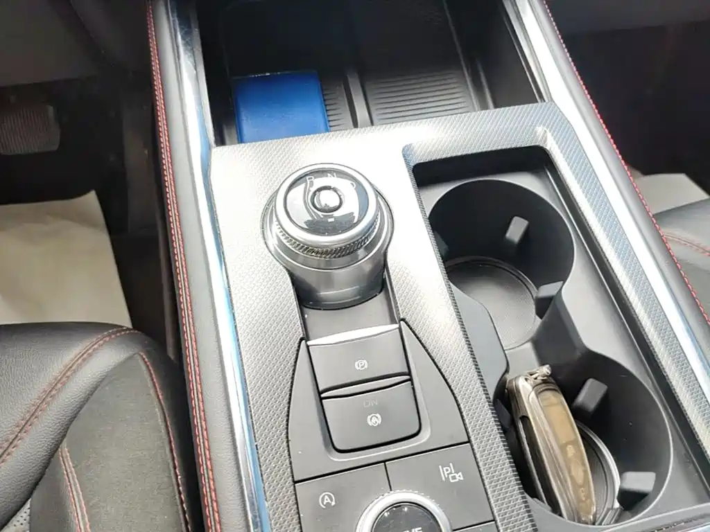 Ford Explorer — миниатюра 14