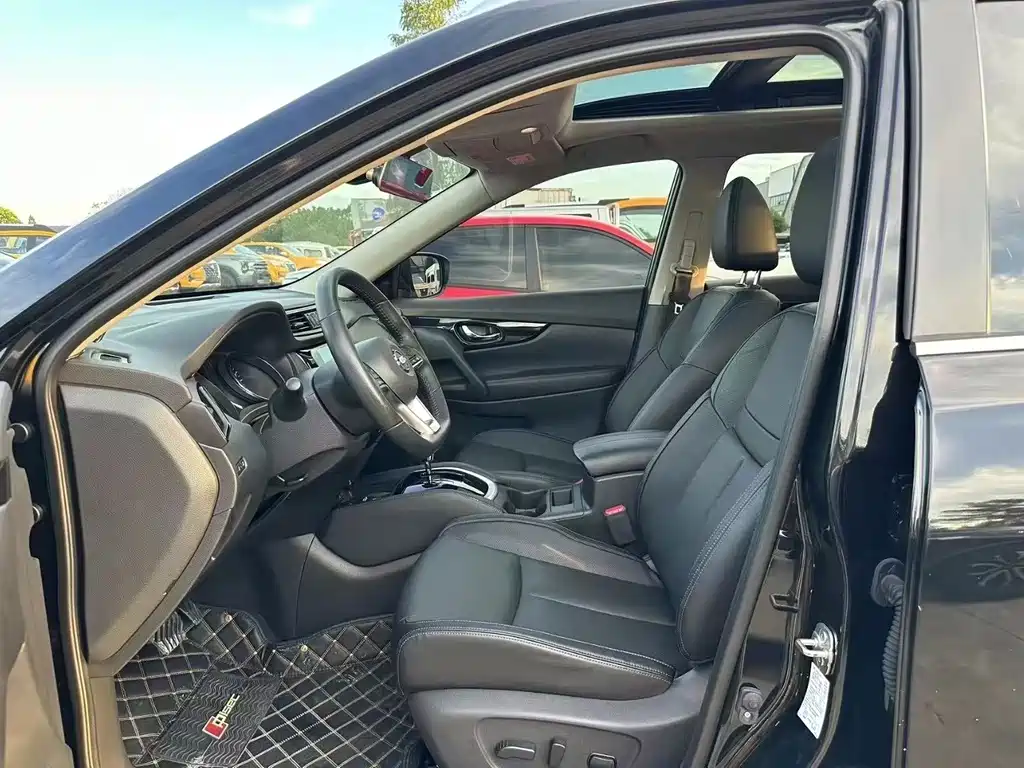 Nissan X-Trail — миниатюра 6