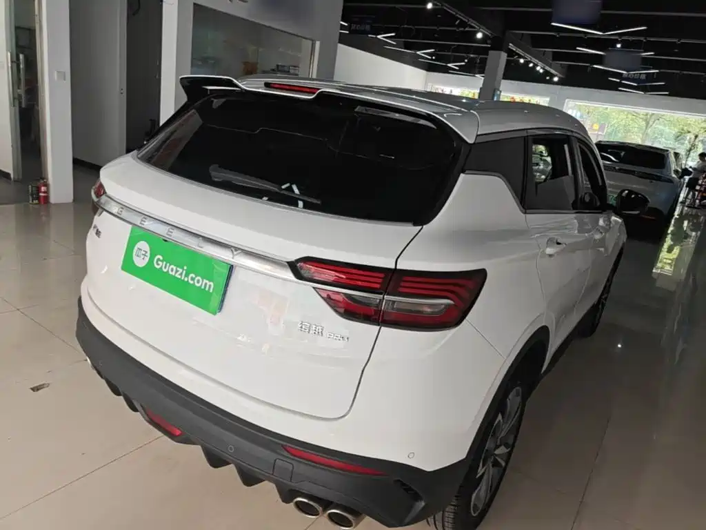 Geely Binyue — миниатюра 7