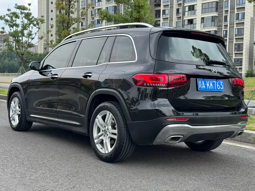 Mercedes-Benz GLB — миниатюра 16