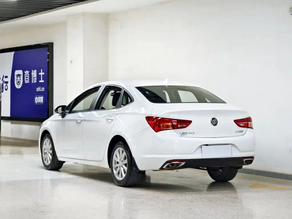 Buick Verano — миниатюра 7