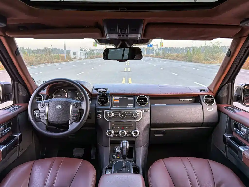 Land Rover Discovery — миниатюра 20