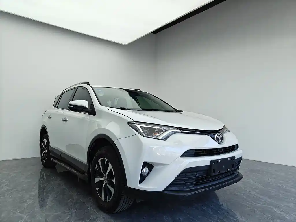 Toyota RAV4 2016 2.0L CVT V