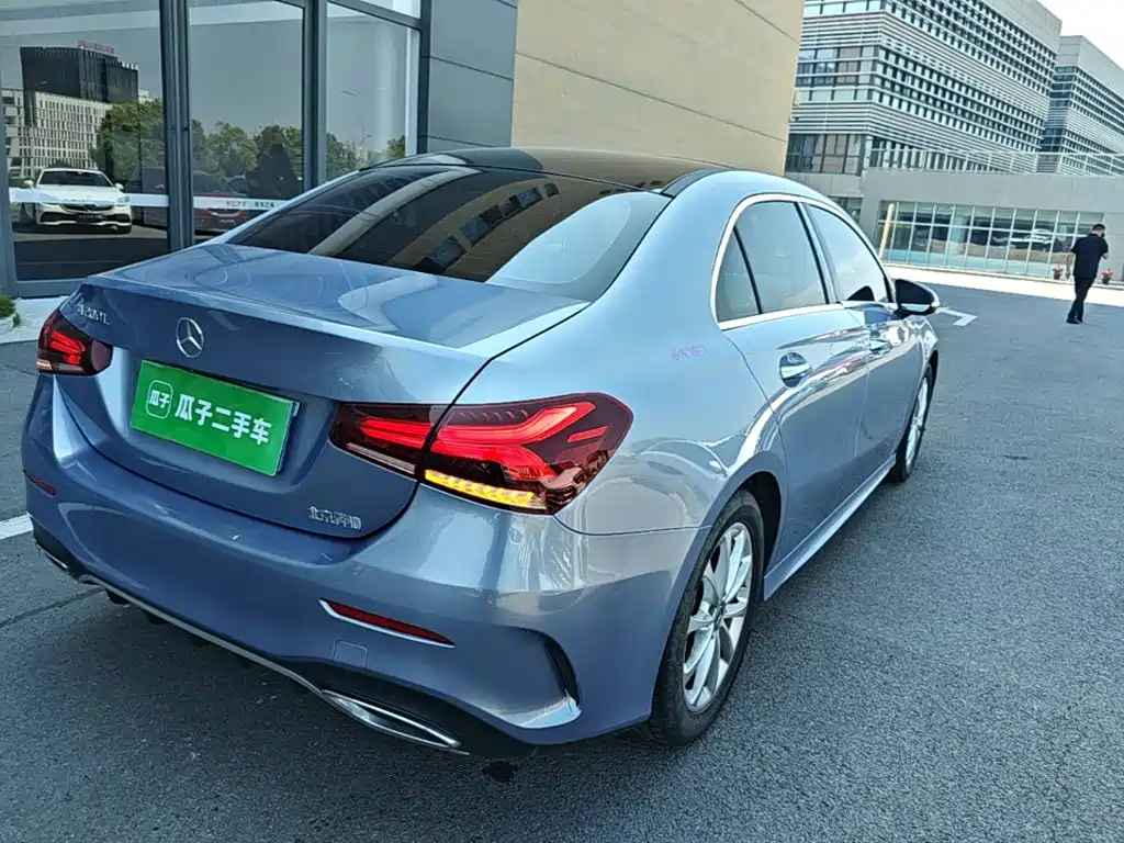 Mercedes-Benz A-Class — миниатюра 7