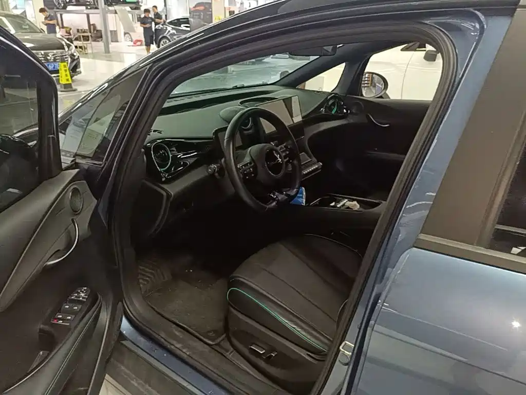 BYD Dolphin — миниатюра 16