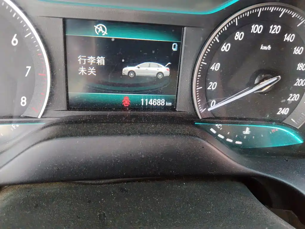 Buick Excelle — миниатюра 8