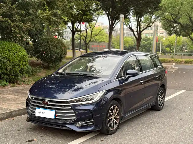 BYD SONG MAX 2018