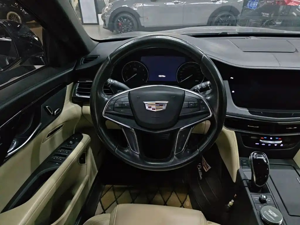 Cadillac CT6 — миниатюра 11