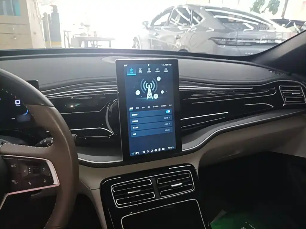 BYD Qin PLUS — миниатюра 10