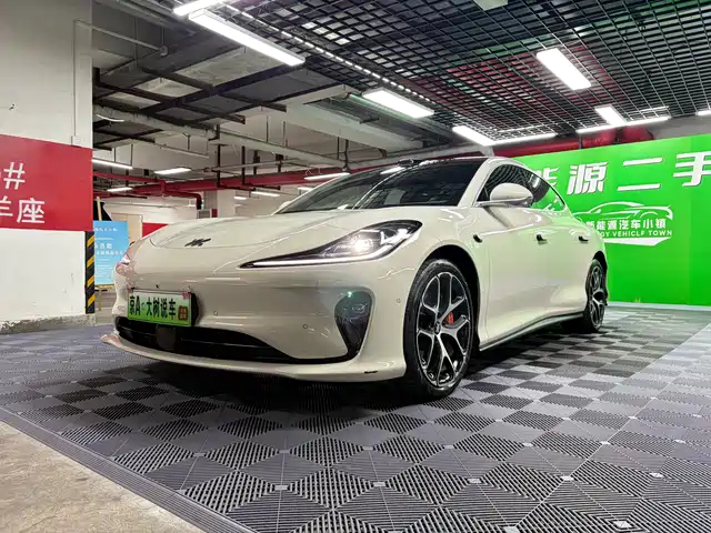 2025 IM Motors L6