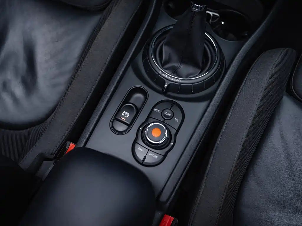 MINI Mini Clubman — миниатюра 17