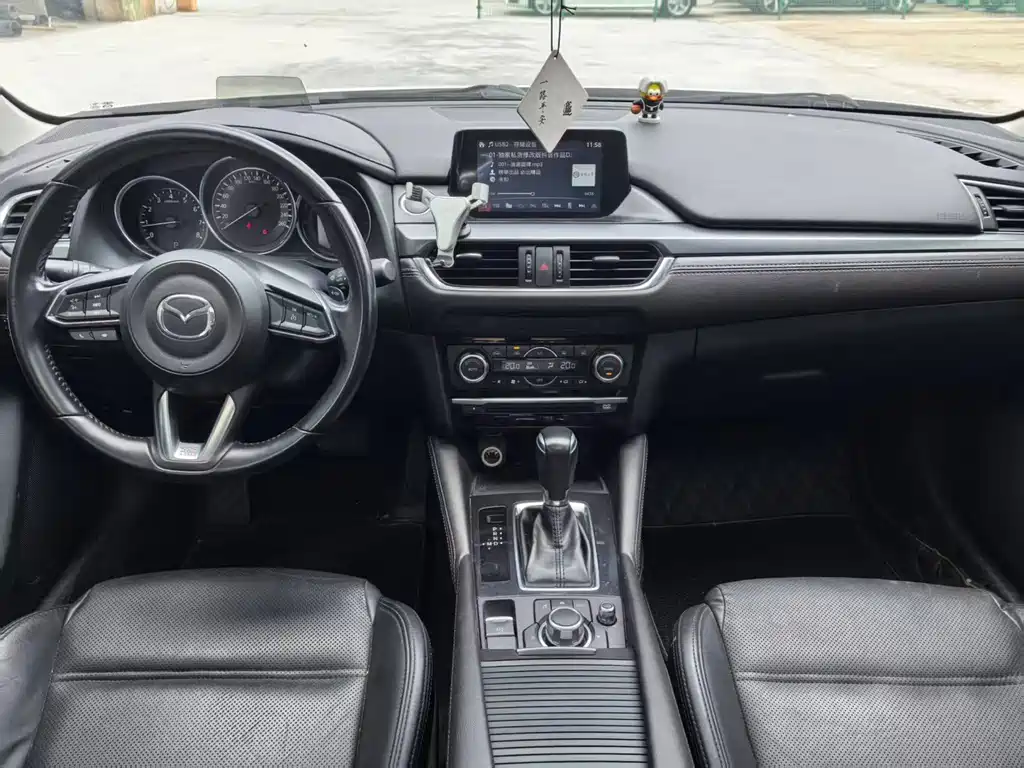 Mazda Atenza — миниатюра 6
