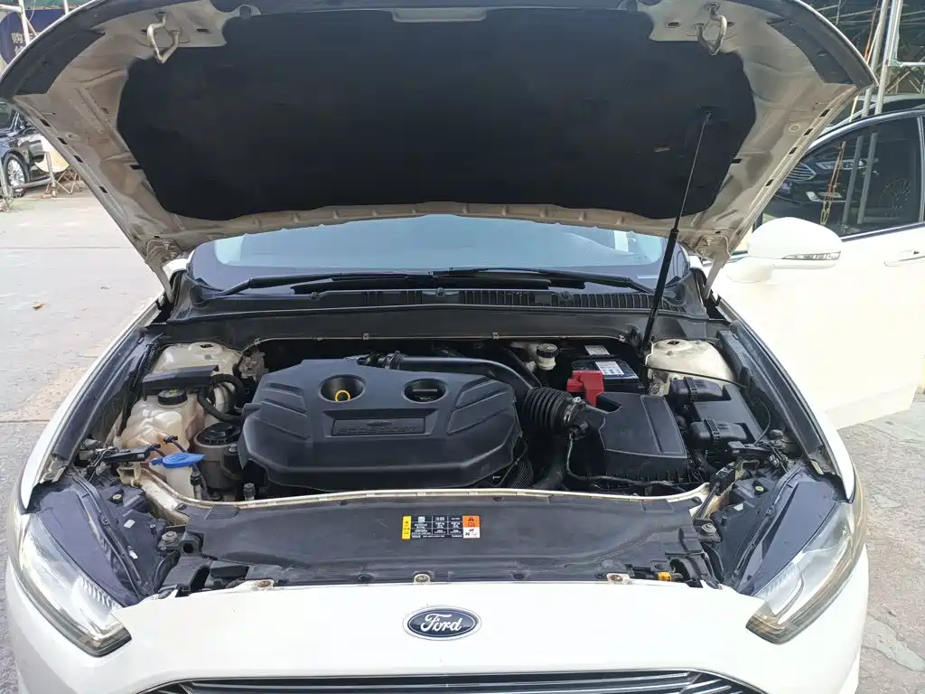 Ford Mondeo — миниатюра 20